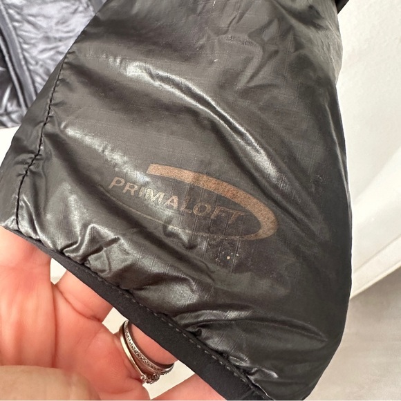Helly Hansen 
Odin Insulator Jacket Women's Black Primaloft Sz XS pockets $280 - Picture 9 of 15